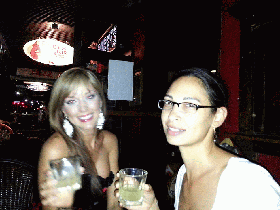 2013-05-30 ESC Drinks with Audrey and Jenna
