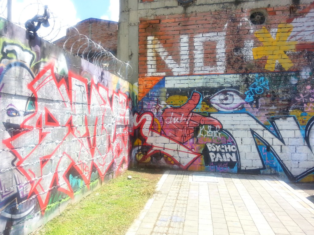 2014-11-15-Medellin-Street-Art-Entrepreneur-Social-Club (73)