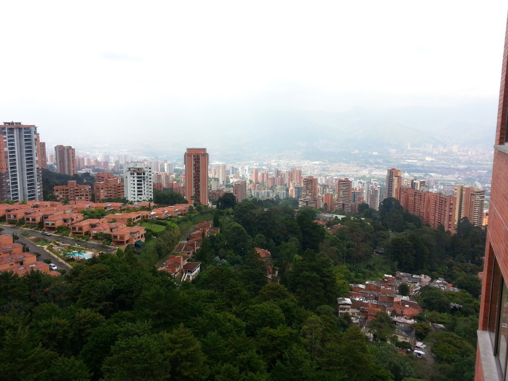 Medellin-Colombia-2014-11-14_entrepreneur-social-club (24)